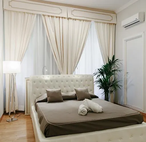 Domus Via Veneto 2* Рим
