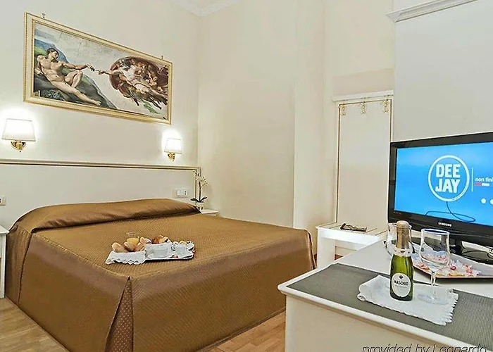 Отель типа "постель и завтрак" Domus Via Veneto 2*