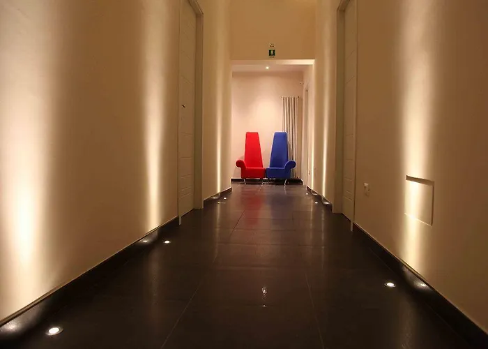 Domus Via Veneto 2*