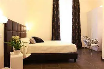Domus Via Veneto Отель типа "постель и завтрак"